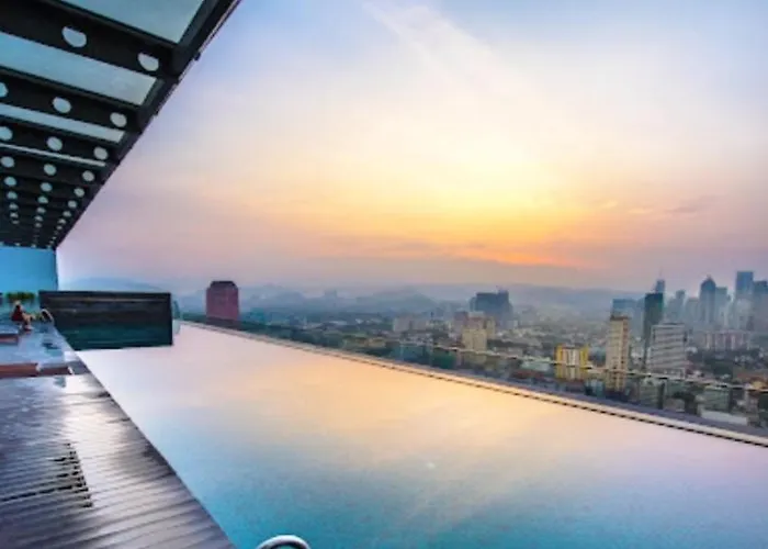 Regalia Skypool Klcc