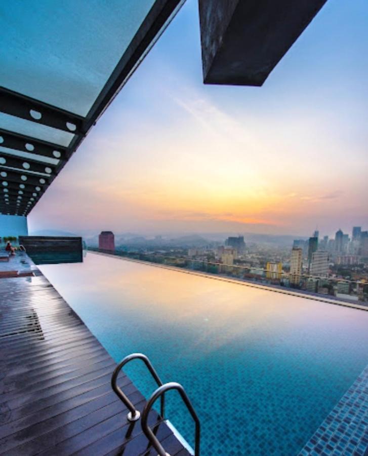 Regalia Skypool Klcc Asrama Kuala Lumpur